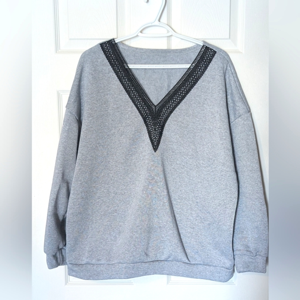 V-Neck Detail Pullover